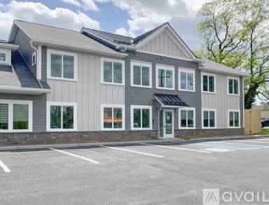 Main picture of 640 Lincoln Hwy