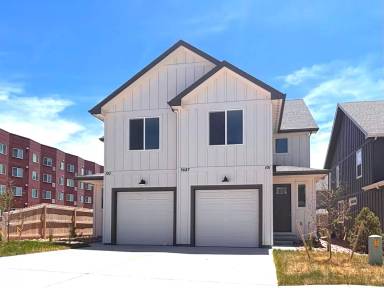Main picture of 3687 Byram Pt
