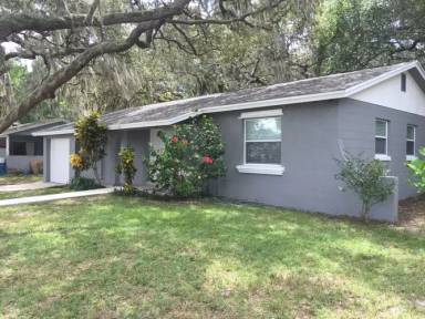 Main picture of 715 Baywood Cir