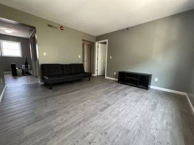 Main picture of 527 Grant Avenue - 302