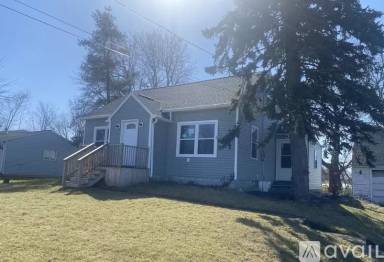 Main picture of 4745 William St