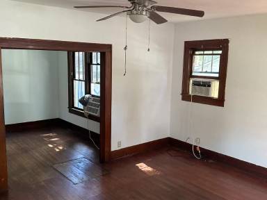 Main picture of 312 N Montgomery St
