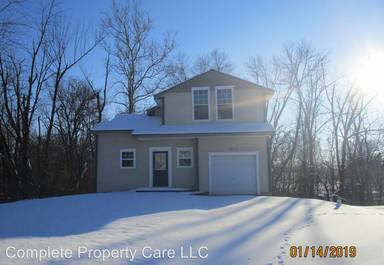 Main picture of 1609 E Eaton Wheeling Pike