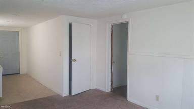 Main picture of 101 S Roosevelt Ave