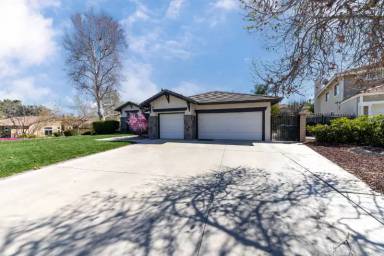 Main picture of 11857 Saint Andrews Pl