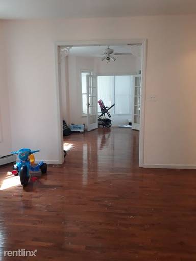 Main picture of 520 76th St