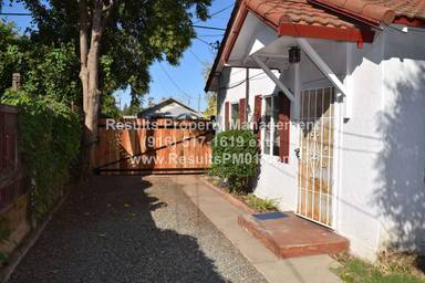 Main picture of 226 Earl Ave