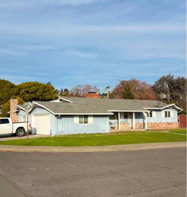 Main picture of 186 Maywood Dr