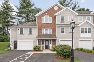 Main picture of Heron Pond Condominiums