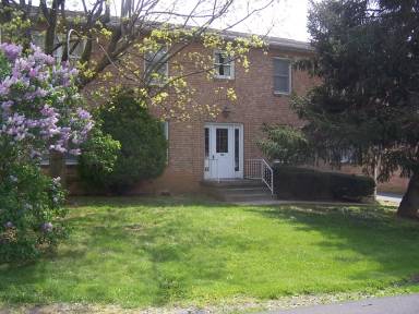 Main picture of 122 Jackson Pl