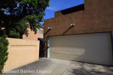 Main picture of 3009 Cutler Ave NE