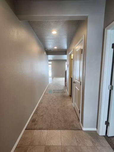 Main picture of 209 S Lawson St