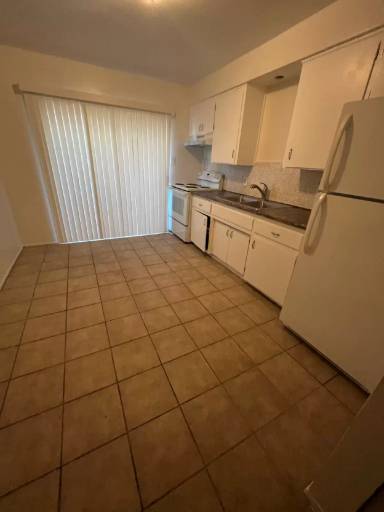 Main picture of 611 Wilson Ave