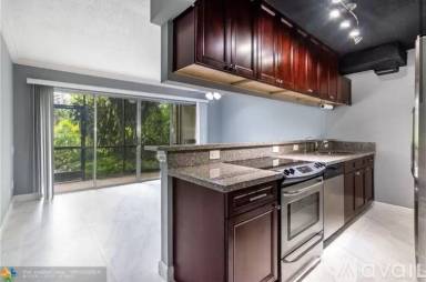 Main picture of 5238 NE 6th Ave