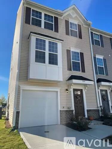 Main picture of 954 Arnold Place Dr