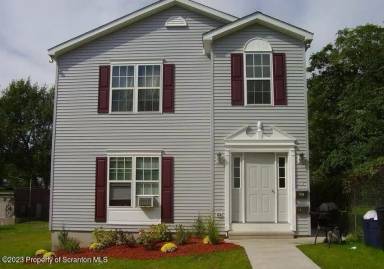 Main picture of 321 Taylor Ave