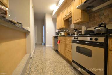 Main picture of 45 Allston St