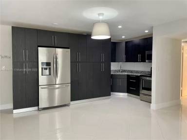 Main picture of SUNSET PALMS EAST CONDO