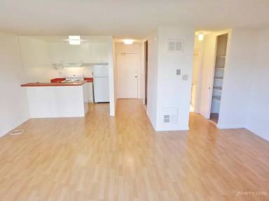 Main picture of Ellis St