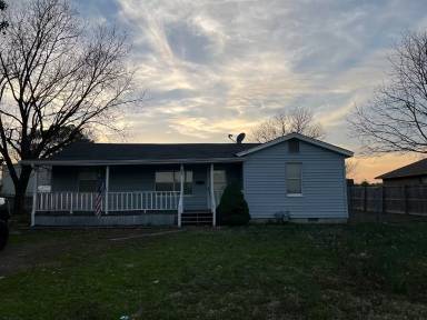 Main picture of 503 N Pecan St