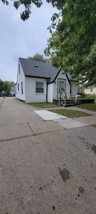 Main picture of 7276 Orchard Ave
