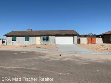 Main picture of 3617 S Desert Air Blvd