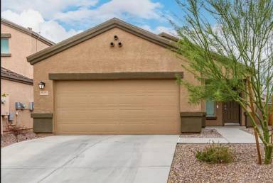 Main picture of 2605 E Calle Tobo