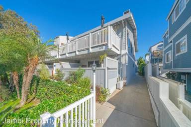 Main picture of 606 N Guadalupe Ave