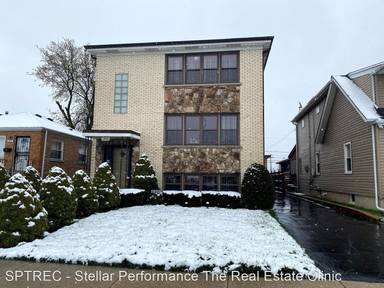 Main picture of 1933 N 18th Ave