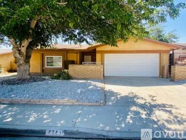 Main picture of 44408 Denmore Ave