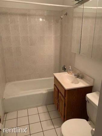 Main picture of 91 E Brookline St