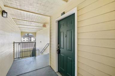 Main picture of 18342 Bridle Club Dr