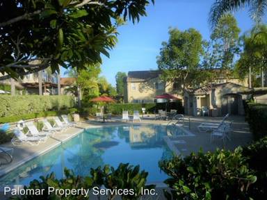 Main picture of 6390 Alexandri Cir