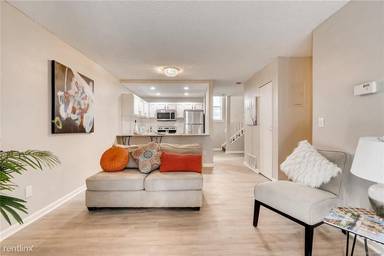 Main picture of 11123 E Alameda Ave
