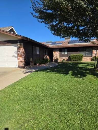 Main picture of 1934 Blue Spruce Dr