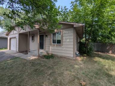 Main picture of 716 Washington Ct NW