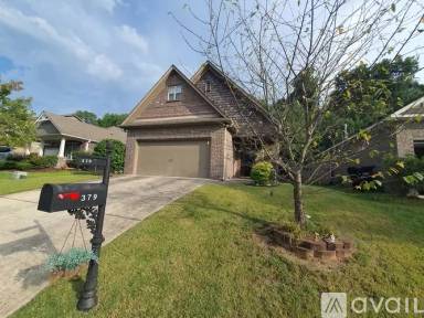 Main picture of 379 W Park Dr