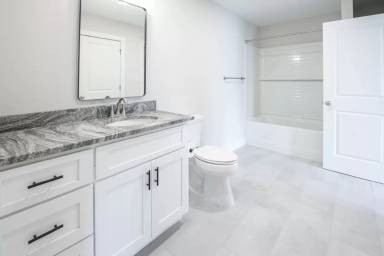Main picture of 210 Georgia Ave