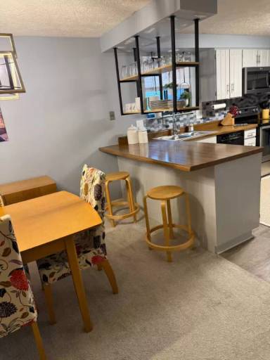 Main picture of 8056 Pebble Creek Ct