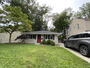 Main picture of 615 Clifton Blvd