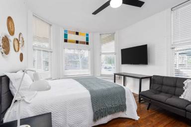 Main picture of 262 N Glenn Ave