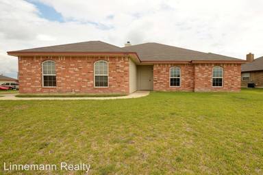 Main picture of 3710 Clementine Dr