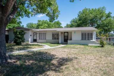 Main picture of 809 Rittiman Rd