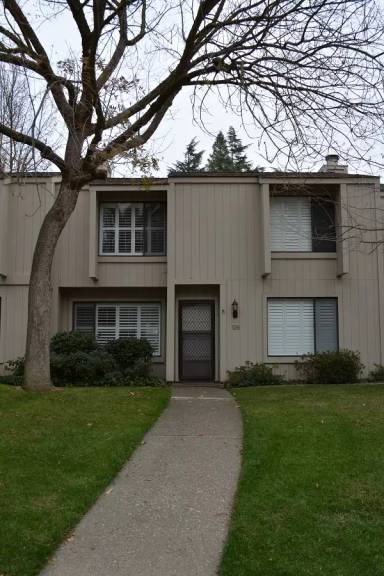 Main picture of 126 Hartnell Pl