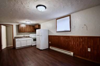 Main picture of 63 6th Ave N