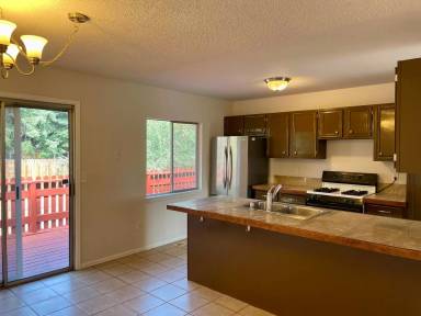 Main picture of 205 Lucerne Way