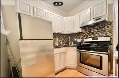 Main picture of 1780 Broadway