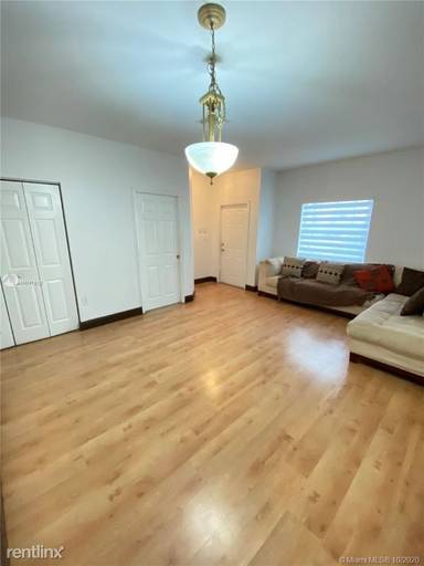 Main picture of LAS BRISAS