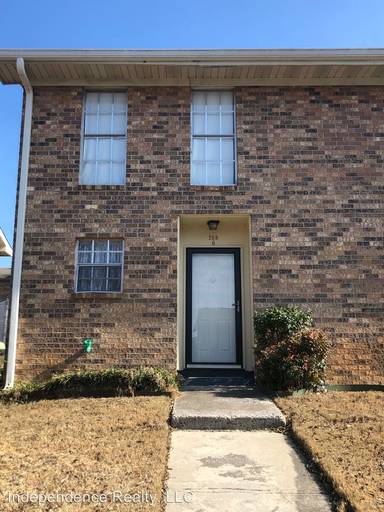 Main picture of 205 Marinawoods Dr SE