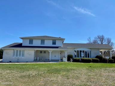 Main picture of 10304 Spotswood Trl